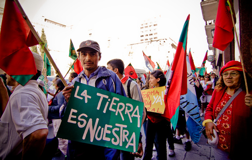 El reciente Informe de la FAO sobre el Acaparamiento de Tierras en América Latina que plantea que en el Continente “el fenómeno del Land Grabbing se encuentra en sus fases iniciales y restringidas sólo a dos grandes países: Argentina y Brasil” mereció un